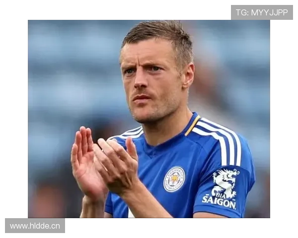 瓦伦西亚重建进程持续受阻,球队稳定性与赛季走势仍受考验 瓦伦西亚重建进程持续受阻,球队稳定性与赛季走势仍受考验