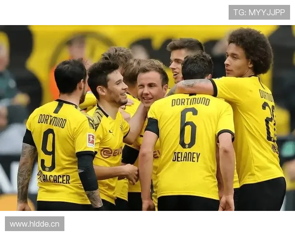 多特蒙德中场控制力不足，高强度对抗下表现受限