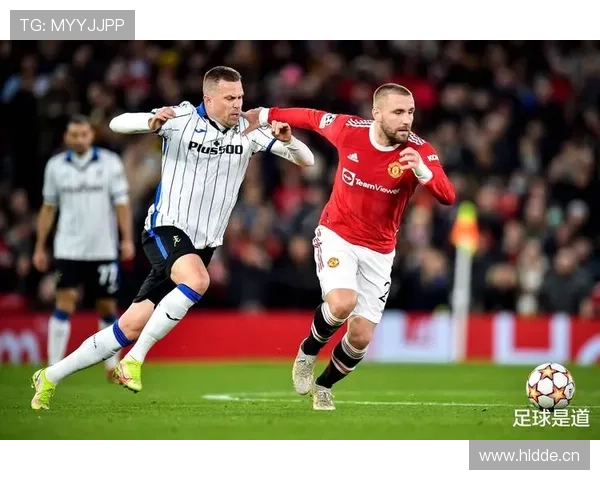 曼联复兴进程仍未完成,对球队赛季表现形成持续制约 曼联复兴进程仍未完成,对球队赛季表现形成持续制约